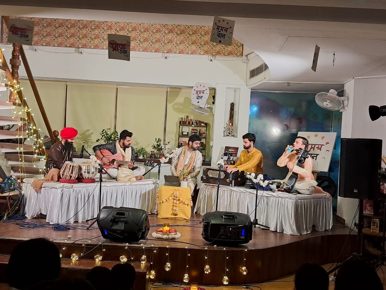music performance at samay yaan